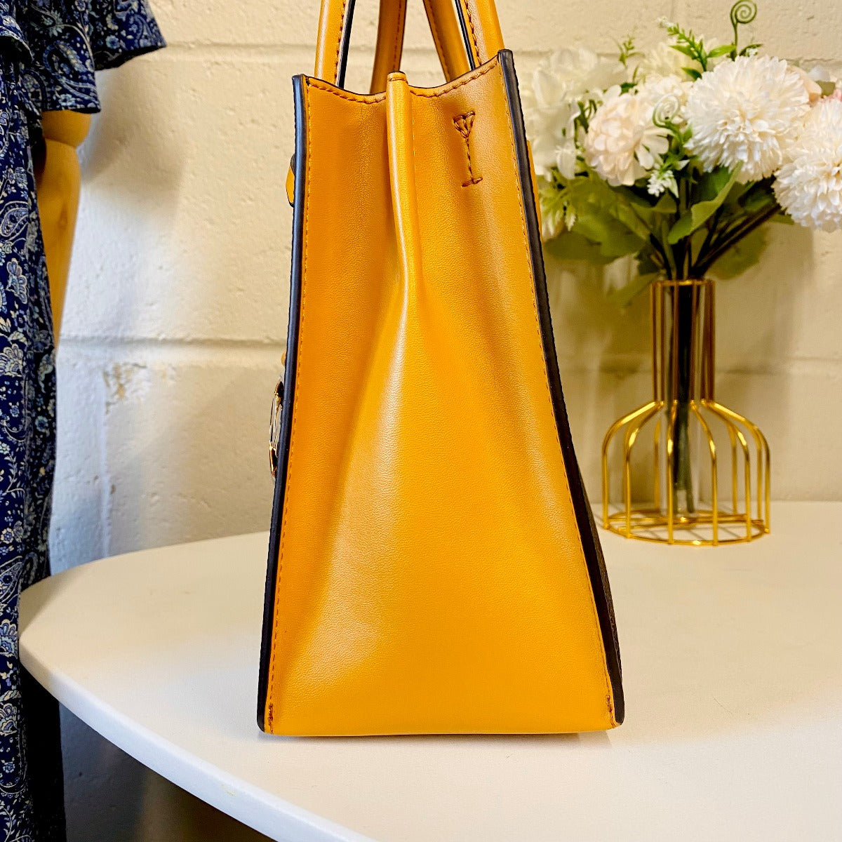MICHAEL KORS 35F1GM9M2I MERCER MEDIUM MESSENGER SATCHEL BAG MK SIGNATURE MARIGOLD MICHAEL KORS 35F1GM9M2I MERCER MEDIUM MESSENGER SATCHEL BAG MK SIGNATURE MARIGOLD